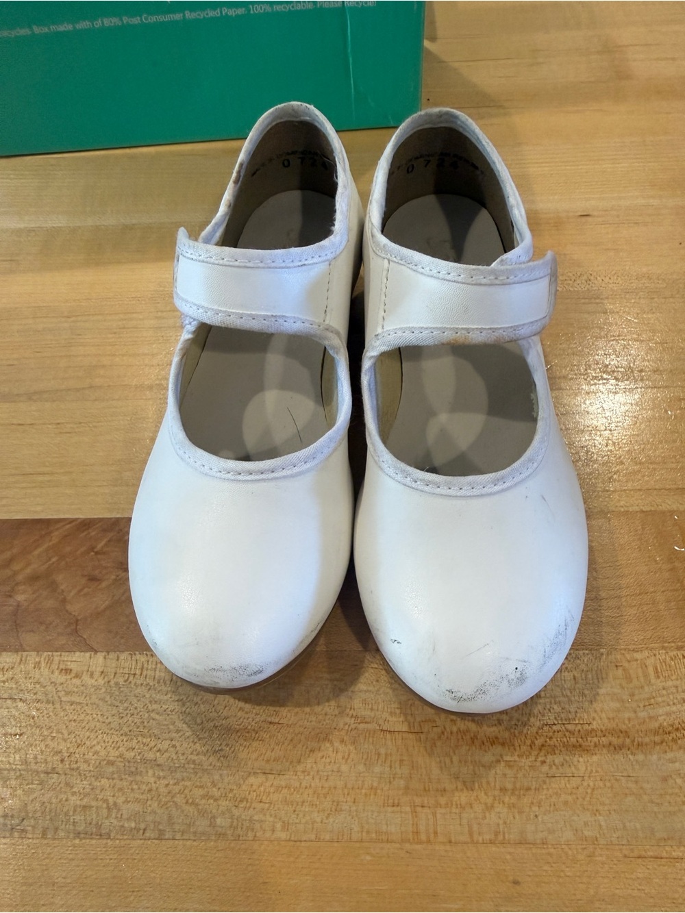 White SoDance Tap Shoes size 10.5